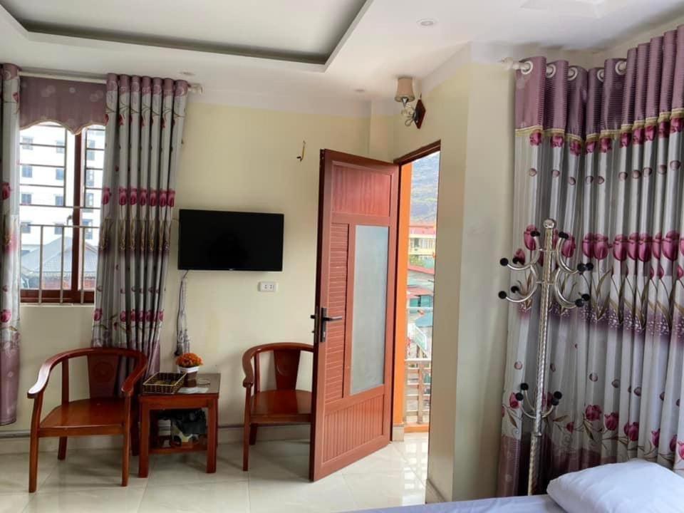 Nhà nghỉ Việt Nhật Meo Vac Esterno foto